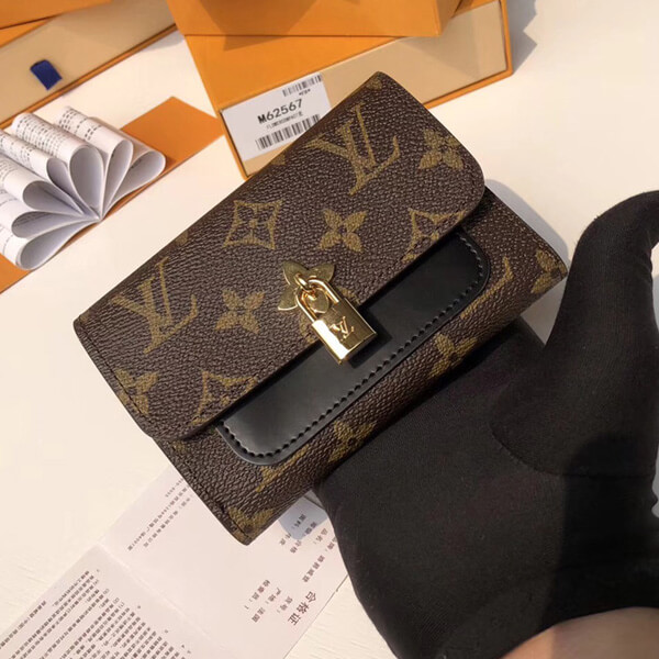 財布