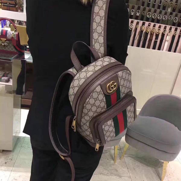 バッグ