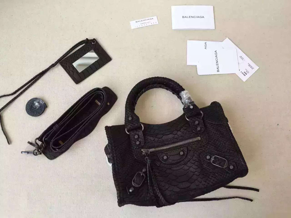 バッグ