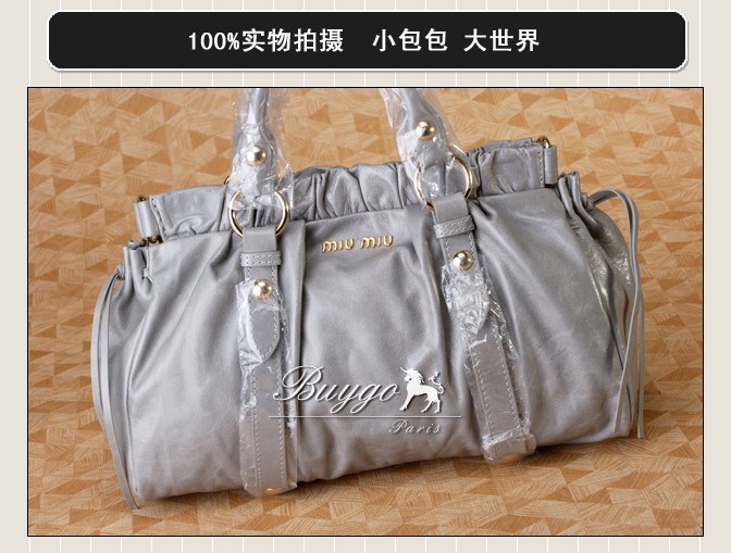 バッグ