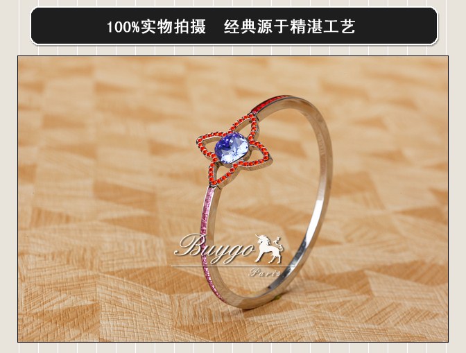 アクセサリー