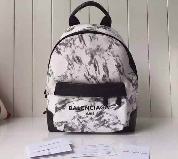 バッグ