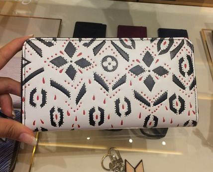 22be6a02f01b35d76af61dfc5801d5a8