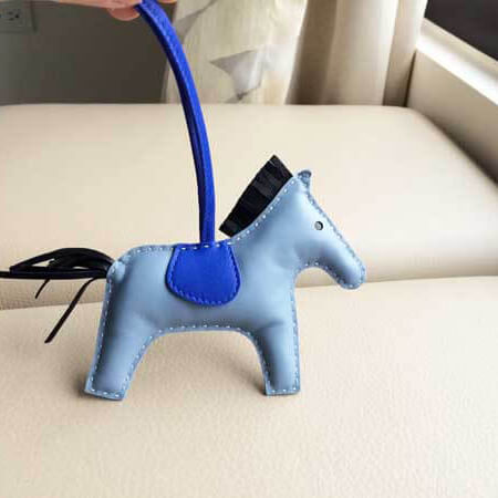 アクセサリー