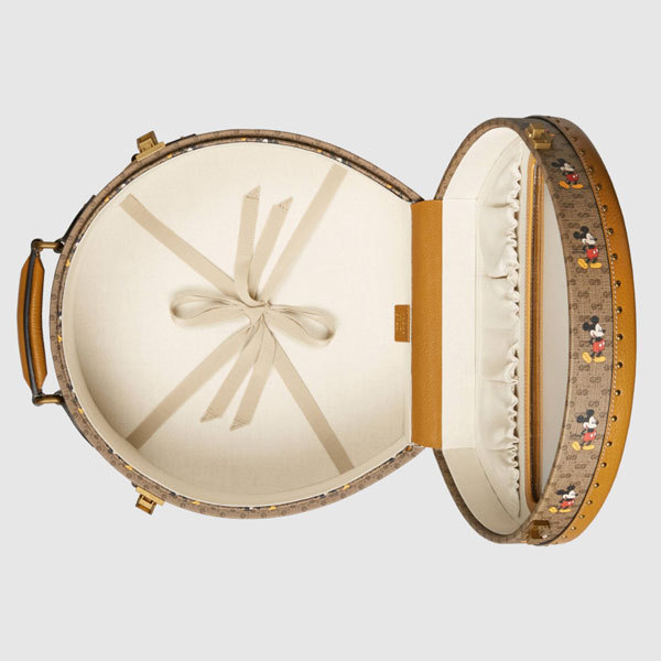 a18c7d28758e9278147c2c7cc1d8f9c8