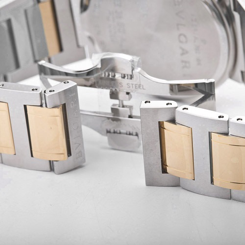 e9b881f5a7ebb02a00efb205d1d7dcec